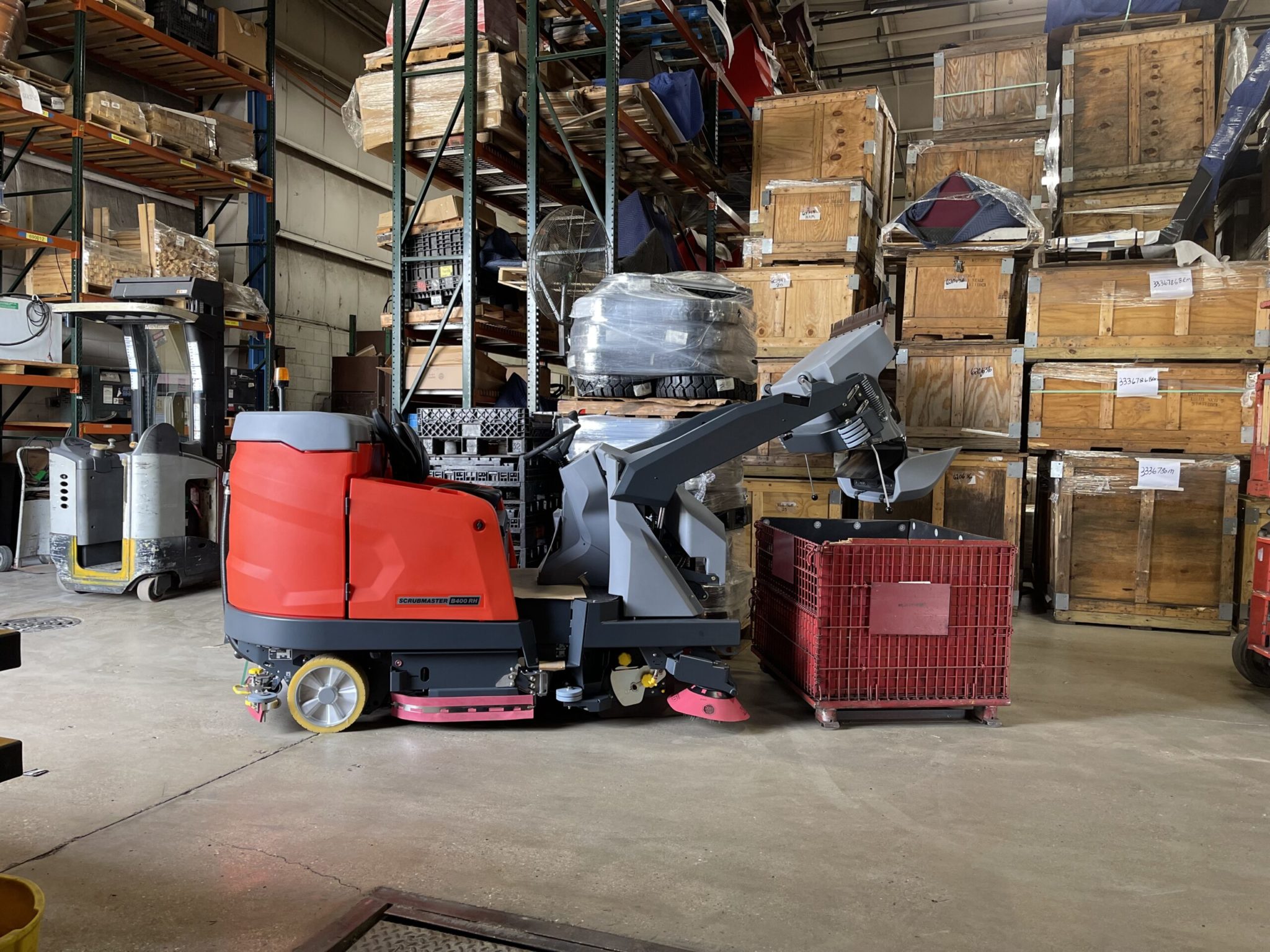 PowerBoss Scrubmaster B400RH Sweeper/Scrubber - Bortek Industries